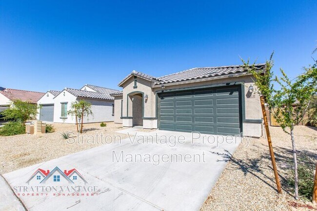 24530 W Flores Dr Buckeye, AZ 85326 photo 4