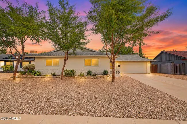 8219 E Valley View Rd Scottsdale, AZ 85250 photo 2
