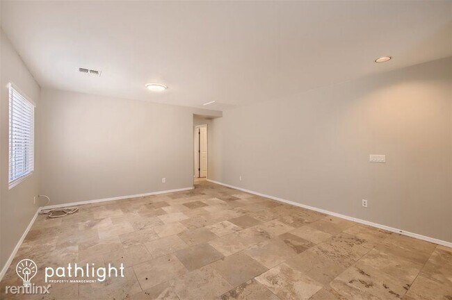 11587 W Longley Ln Youngtown, AZ 85363 photo 3