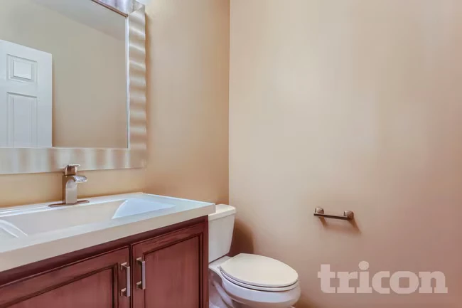 44 S Greenfield Rd Mesa, AZ 85206 photo 5