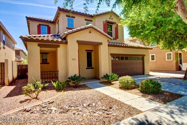 3271 E Carla Vista Dr photo 2
