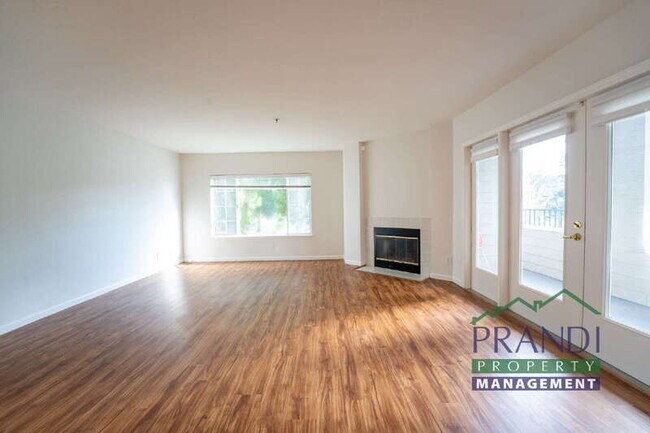 1579 S Novato Blvd Novato, CA 94947 photo 3