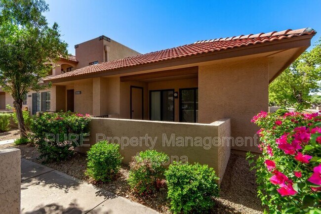 8625 E Belleview Pl Scottsdale, AZ 85257 photo 3