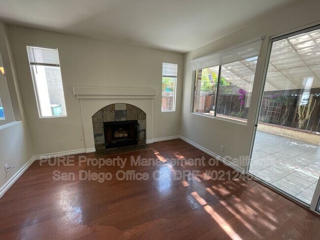 2203 Willow Creek Cir Chula Vista, CA 91915 photo 5