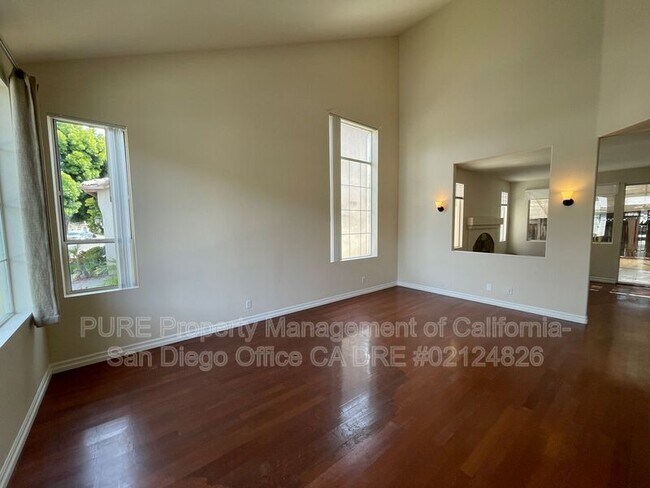 2203 Willow Creek Cir Chula Vista, CA 91915 photo 4