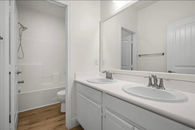 1304 Keck Rd Chula Vista, CA 91913 photo 4