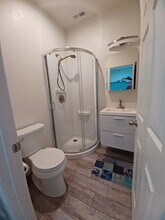 1947 Ivy Rd Oceanside, CA 92054 photo 5