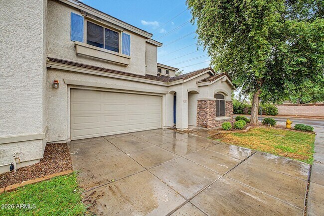 3983 S Crosscreek Dr Chandler, AZ 85286 photo 2