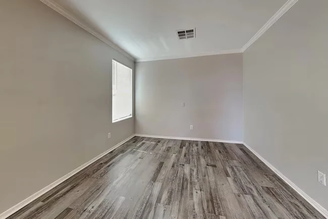 6861 W Townley Ave Peoria, AZ 85345 photo 5