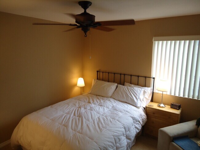 2652 A St San Diego, CA 92102 photo 4