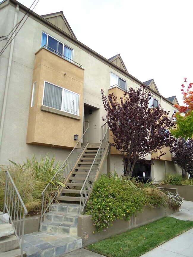 2652 A St San Diego, CA 92102