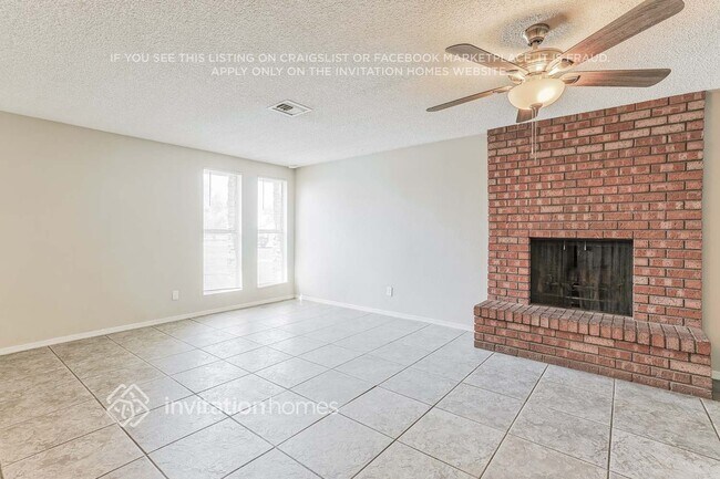 1616 W Los Arboles Pl Chandler, AZ 85224 photo 3
