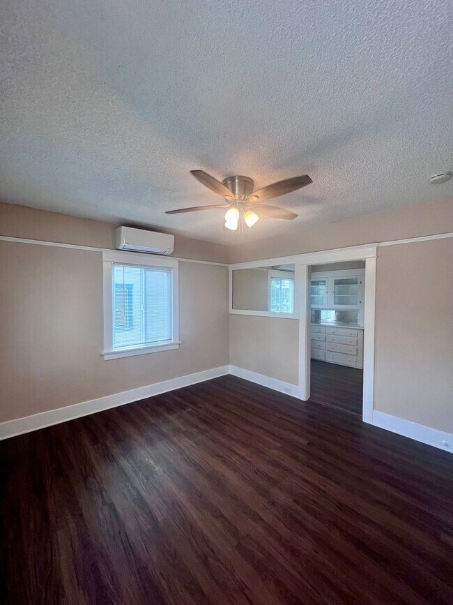 4238 Alabama St San Diego, CA 92104 photo 2