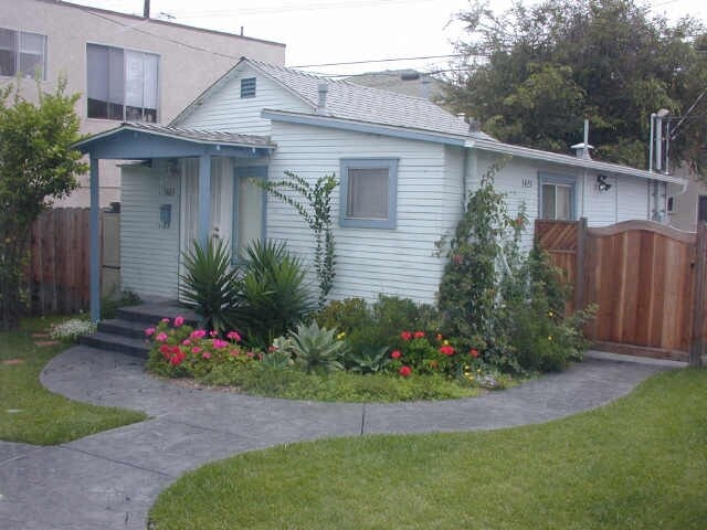 4594 Hawley Blvd San Diego, CA 92116 photo 3