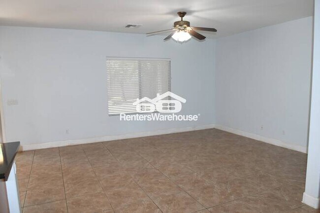 7023 W Branham Ln Phoenix, AZ 85339 photo 4
