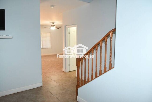 7023 W Branham Ln Phoenix, AZ 85339 photo 3