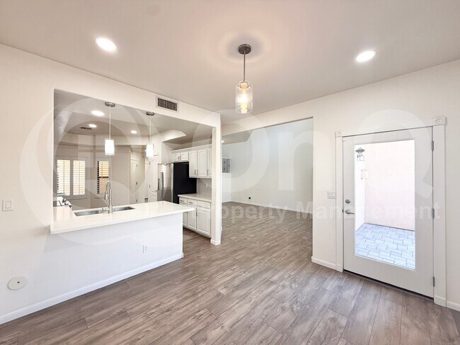 4140 N 21st St Phoenix, AZ 85016 photo 5