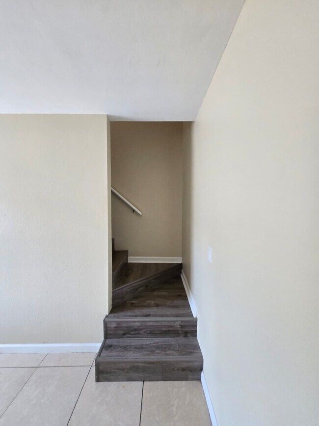 8083 Anza Dr San Diego, CA 92114 photo 4