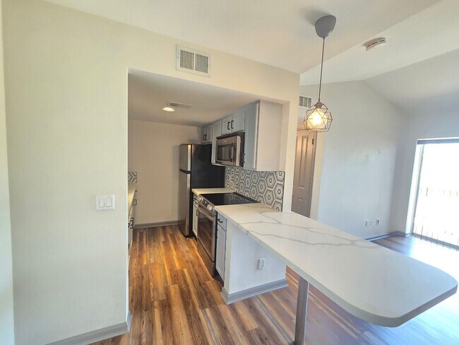 200 E Southern Ave Tempe, AZ 85282 photo 5