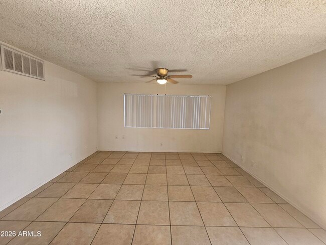 424 W Brown Rd Mesa, AZ 85201 photo 5