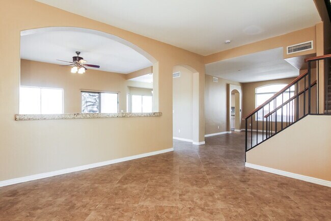 26250 N 42nd St Phoenix, AZ 85050 photo 4