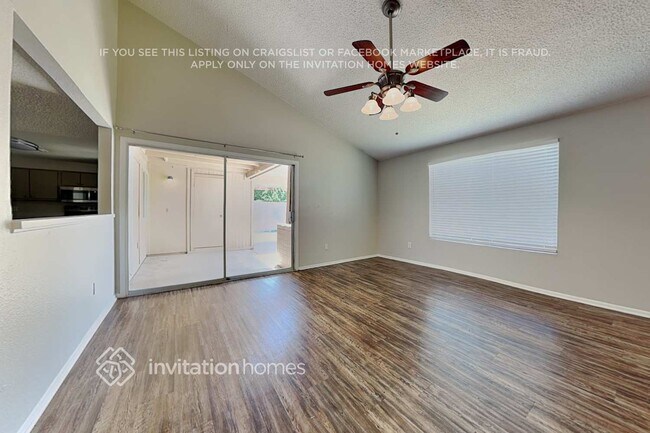 5523 W Mission Ln Glendale, AZ 85302 photo 4