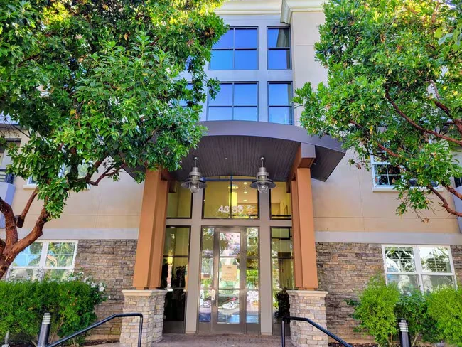 4388 W El Camino Real Los Altos, CA 94022