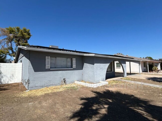 4434 W Altadena Ave Glendale, AZ 85304 photo 3