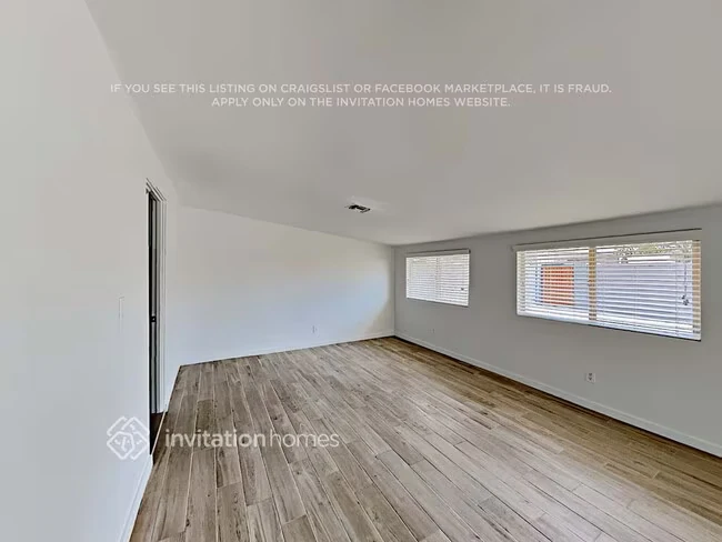 1017 W Elna Rae St Tempe, AZ 85281 photo 4