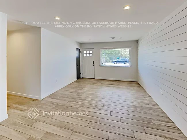 1017 W Elna Rae St Tempe, AZ 85281 photo 3