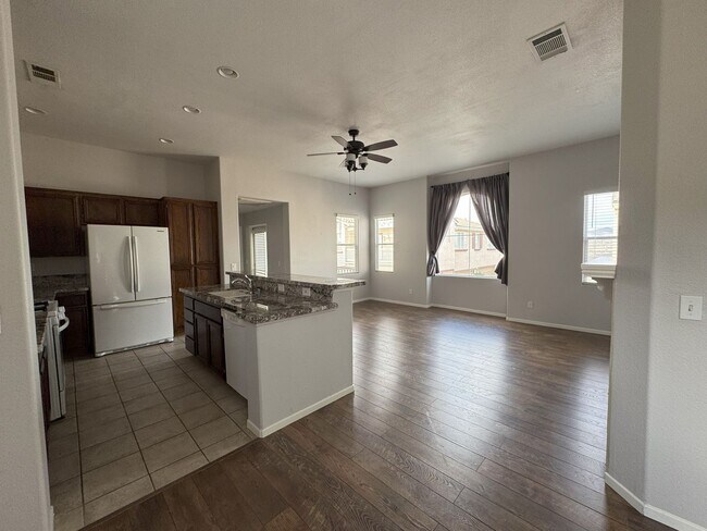 10655 Wexford St San Diego, CA 92131 photo 4