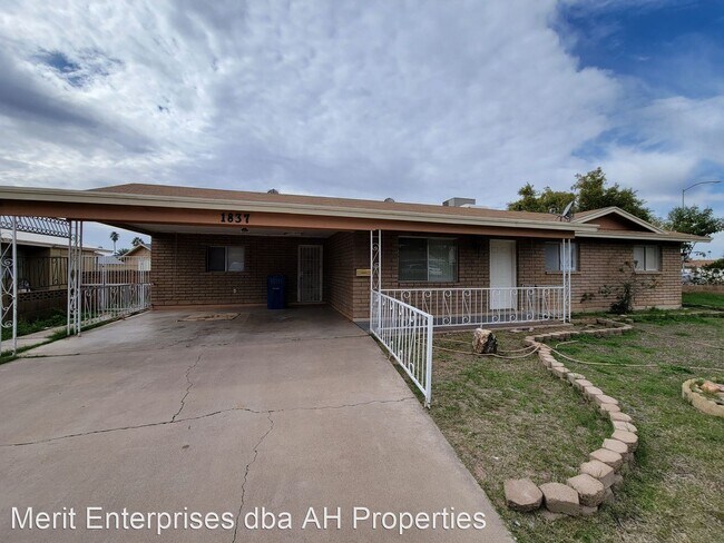 1837 E Brookdale St Mesa, AZ 85203 photo 2