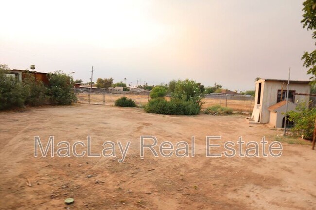 408 W Elgin St Chandler, AZ 85225 photo 3