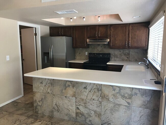 5926 E Evans Dr Scottsdale, AZ 85254 photo 5