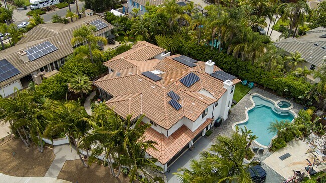 341 Calle de Adele Encinitas, CA 92024 photo 4