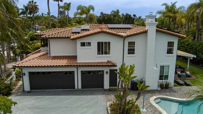 341 Calle de Adele Encinitas, CA 92024 photo 2