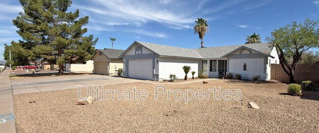 8334 W Maryland Ave Glendale, AZ 85305 photo 2