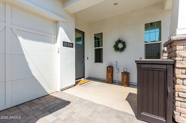 11491 N Luckenbach St Surprise, AZ 85388 photo 5