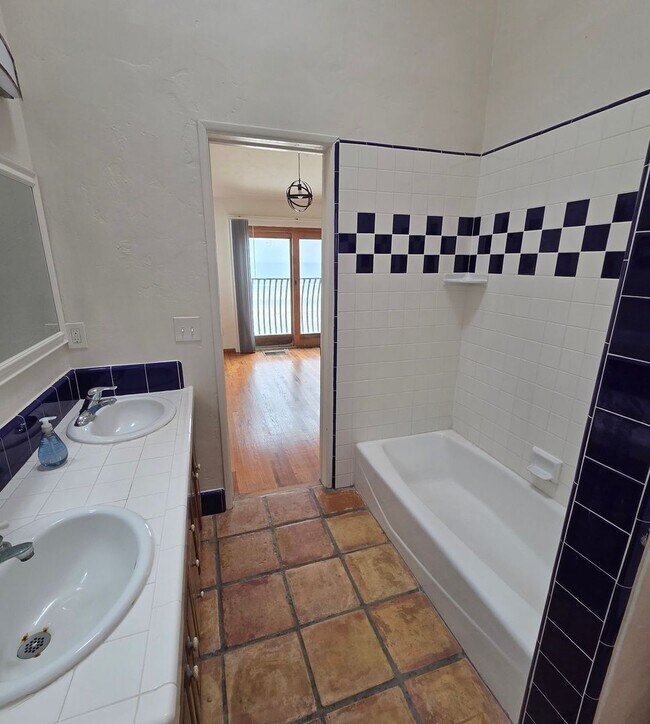 650 Ocean Ln Imperial Beach, CA 91932 photo 5