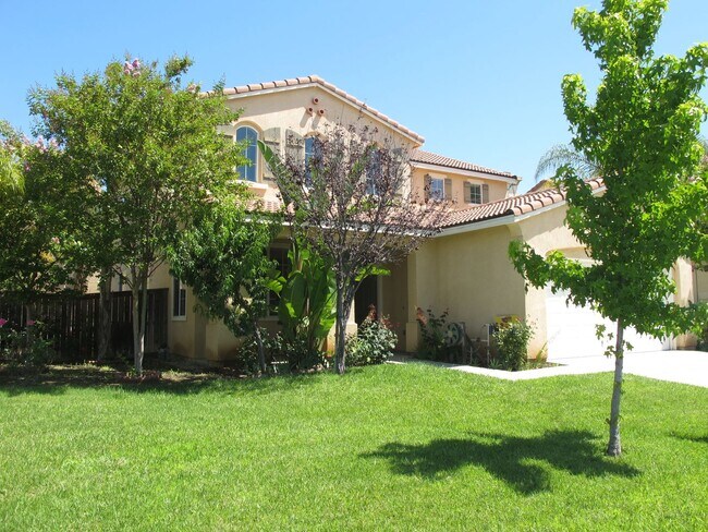 27850 Starfall Way Murrieta, CA 92563 photo 3