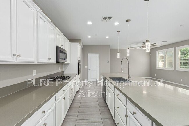 1977 S Wallrade Ln Gilbert, AZ 85295 photo 4