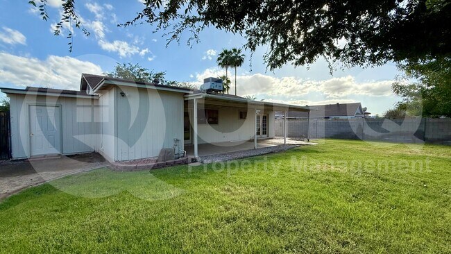 1614 W Brooks St Chandler, AZ 85224 photo 4