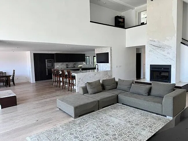 13720 Pine Needles Dr Del Mar, CA 92014 photo 4