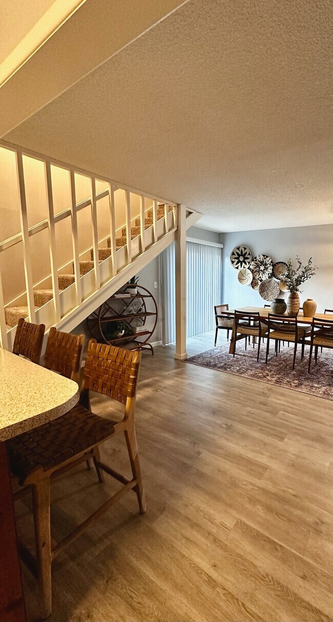5563 Gala Ave San Diego, CA 92120 photo 5
