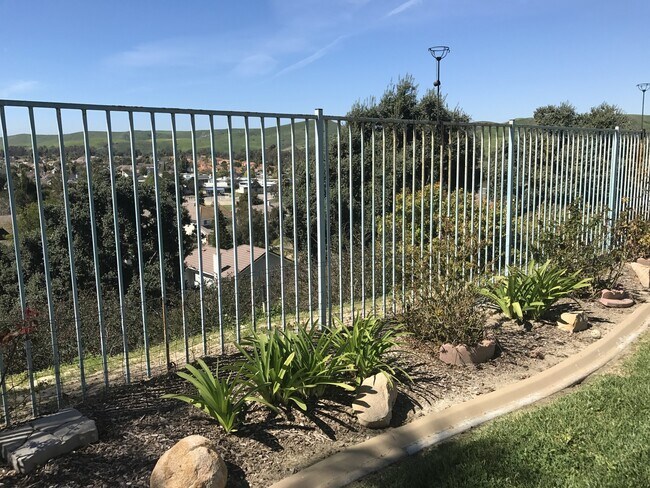 373 Point Windemere Pl Oceanside, CA 92057 photo 5