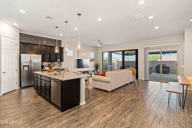 21261 W Virginia Ave Buckeye, AZ 85396 photo 5