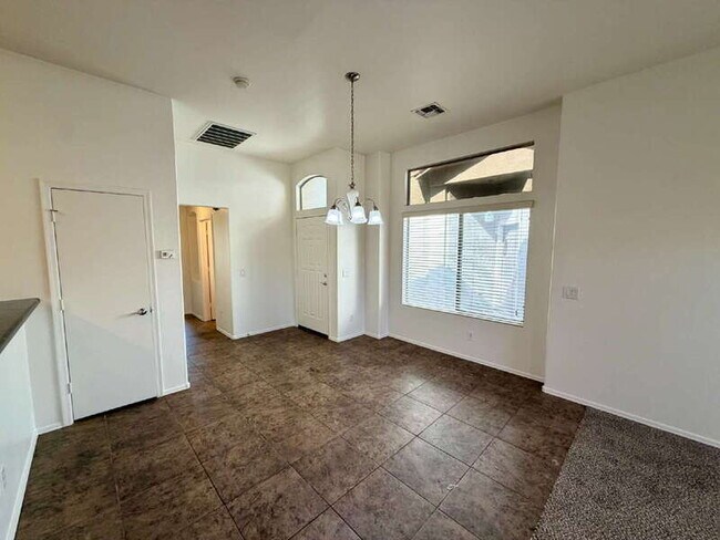 16620 S 48th St Phoenix, AZ 85048 photo 4