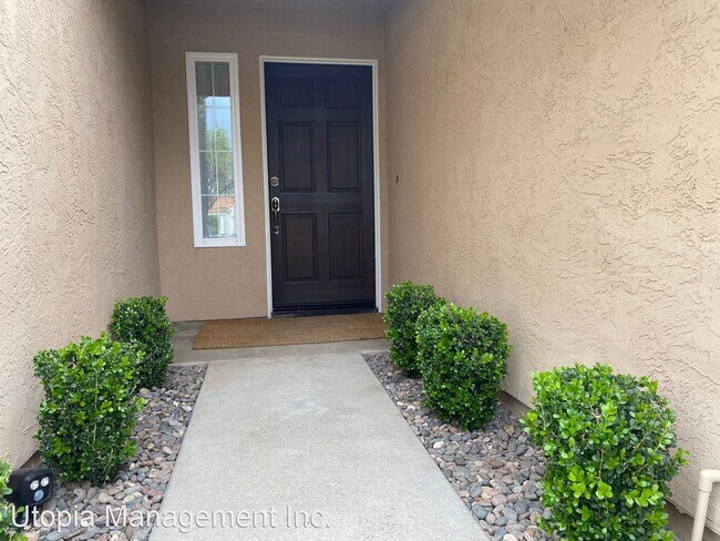 27593 Senna Ct Temecula, CA 92591 photo 3