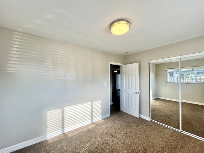 4241 Euclid Ave San Diego, CA 92115 photo 5