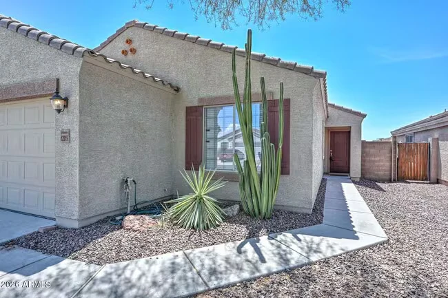 12015 W Camino Vivaz Sun City, AZ 85373 photo 2